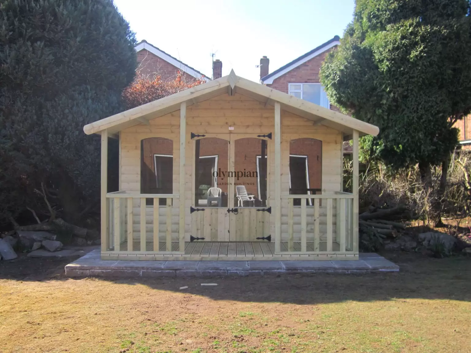 Siddington Traditional Summerhouse (2)