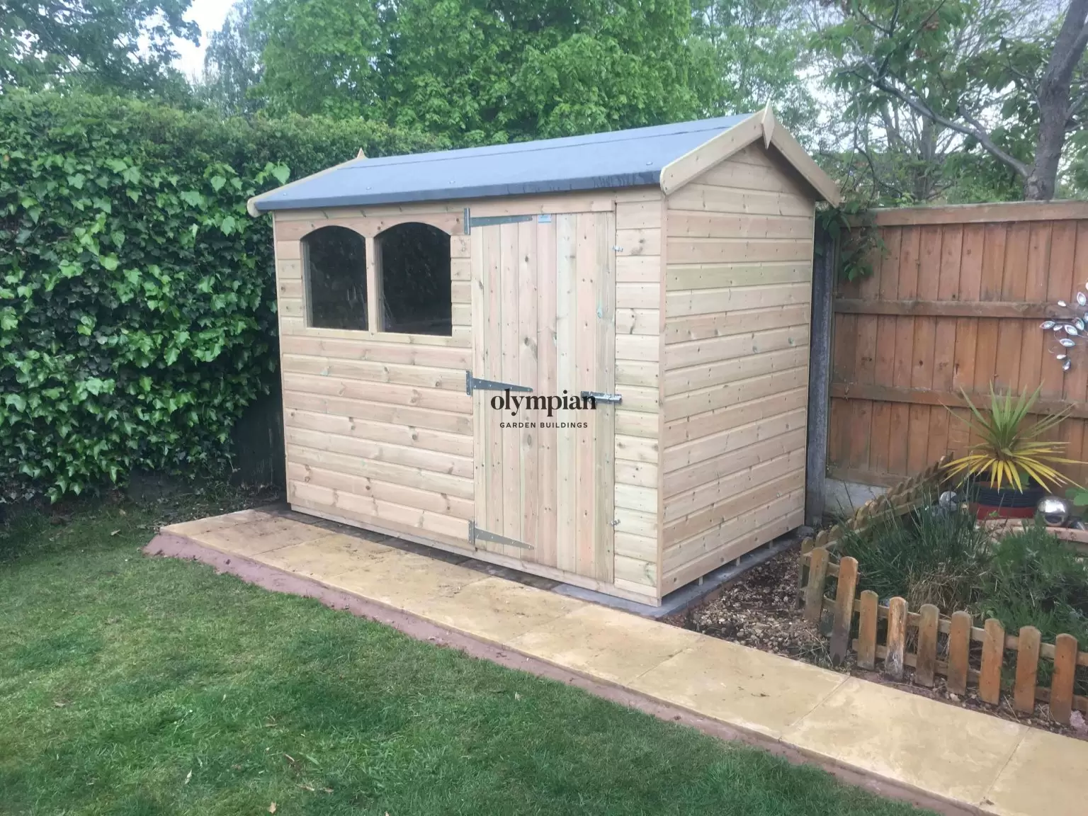 Reverse Apex Shed